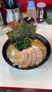 ラーメン 塚田家