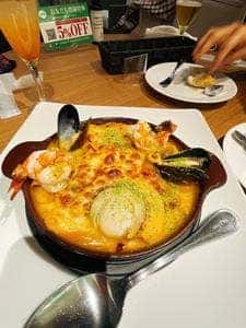 ベーカリーレストランサンマルク たまプラーザテラス店