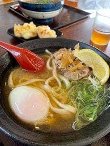 手打ちうどん 釜や 円山本店
