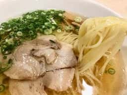 名阪関ドライブイン フードコート