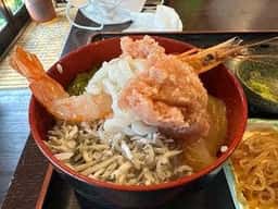 三陸海鮮料理 たからや食堂