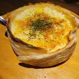はちみつ&チーズhouse 梅田茶屋町店