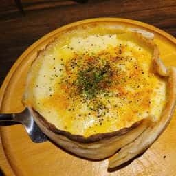 はちみつ&チーズhouse 梅田茶屋町店