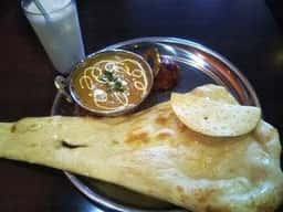 インド・ネパール料理 カリスマ 神戸湊川店