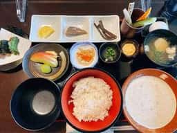 自然薯とろろ専門店 蔵王 小妻坂山
