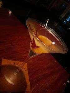 Bar blue