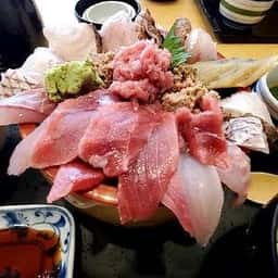 魚心亭
