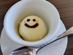 レストラン 湖畔 ココランド