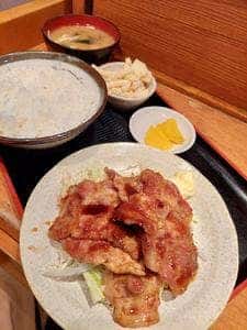 まんぷく食堂