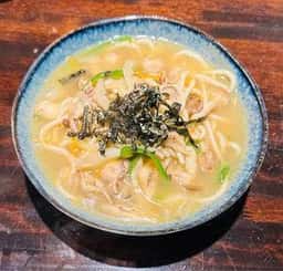 コーヒーショップ トレール