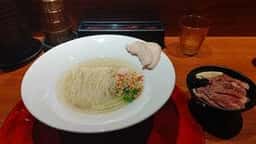麺鶏 佰鶏