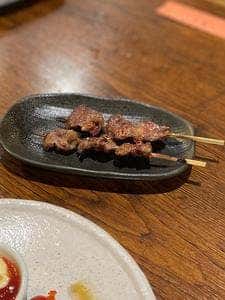 炭火やきとり 串三