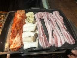 焼肉酒場 炎家