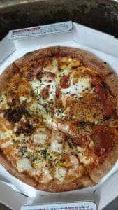 PIZZA-LA 小豆沢店