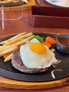 ロイヤルホスト 堺長曽根店