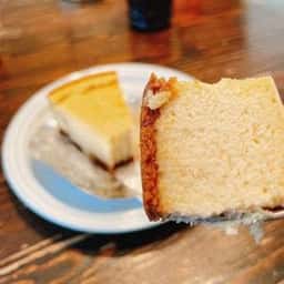 MUNI BAKE SHOP