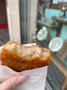 カネ吉山本 本店