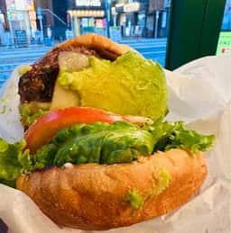 KUA`AINA 五反田店