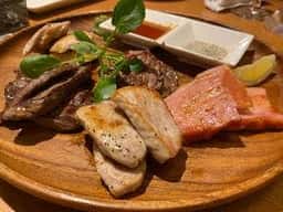 駅前ワインビストロわたなべ精肉店