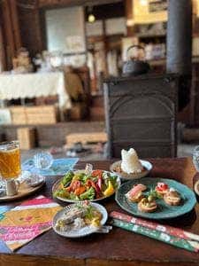よりみち茶屋とおまわり