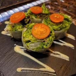 ミヤシタ成ル