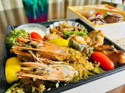神様の宝石でできた料理店