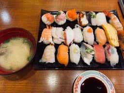 寿司 じじや 諸岡店