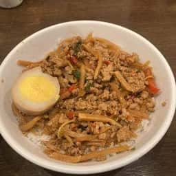 メーヤウ 信濃町店