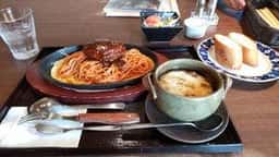 ハンバーグ専門 つばきグリル 鳥栖店