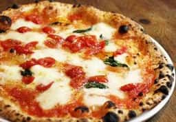 トラットリア ピッツェリア アレグロ 梅田店