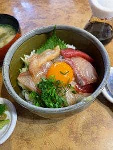 飲み処食い処 わら家
