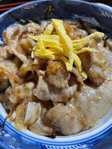 中しん食堂