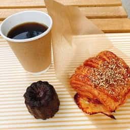 BLUE POPPY Bakery