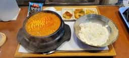 韓国純豆腐火鍋 まん馬本店