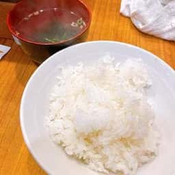 焼肉酒場ほんで