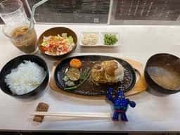 洋食バルしもさわ