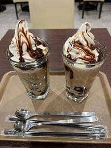 ホリーズカフェ 堺筋本町店