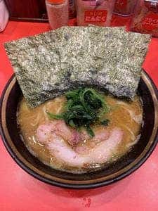ラーメン内田家 横浜家系総本山吉村家直系店