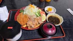登利平藤岡店