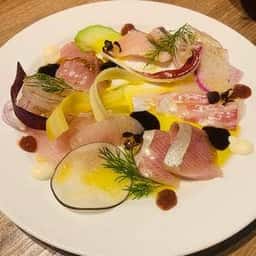白金魚 プラチナフィッシュバル