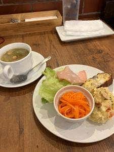 今池ピザ食堂 ピッグスープ