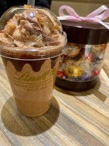 リンツ ショコラ ブティック&カフェ 名古屋ラシック店