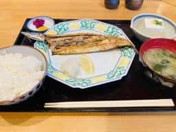 初台 こもれび