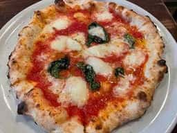Pizzeria GINA