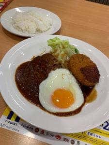 ガスト 越谷赤山町店
