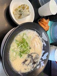 ラーメン雷蔵 諸岡店