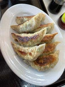 餃子のホソカワ