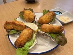 楠港水産 飲食スペース