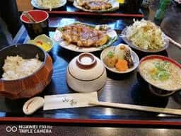 とろろめし山和