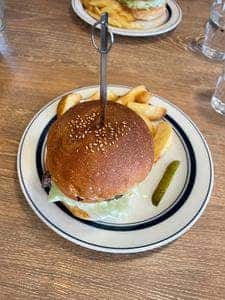 LAID BACK BURGER